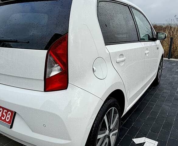 Белый Сеат Мии, объемом двигателя 0 л и пробегом 197 тыс. км за 8200 $, фото 7 на Automoto.ua