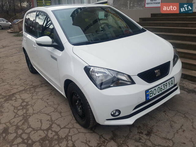 Белый Сеат Мии, объемом двигателя 0 л и пробегом 12 тыс. км за 12800 $, фото 5 на Automoto.ua