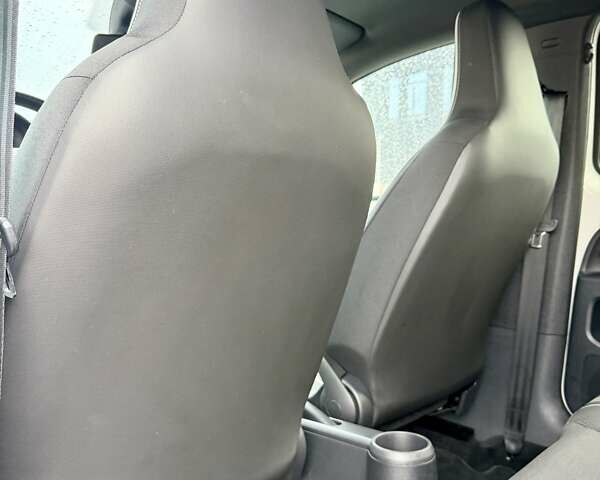 Белый Сеат Мии, объемом двигателя 0 л и пробегом 197 тыс. км за 8200 $, фото 33 на Automoto.ua