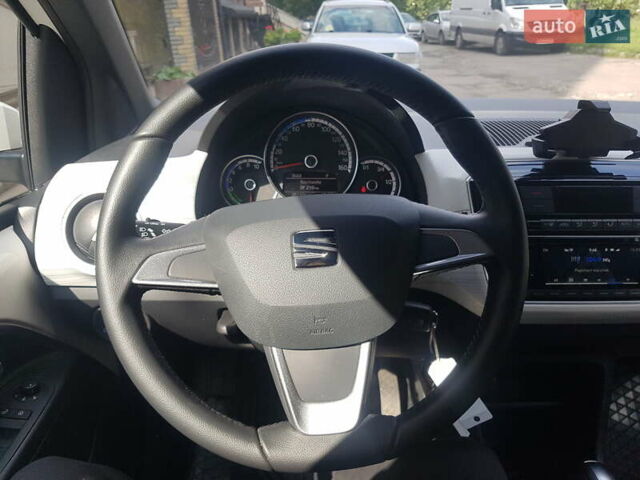 Білий Сеат Mii, об'ємом двигуна 0 л та пробігом 39 тис. км за 12800 $, фото 19 на Automoto.ua