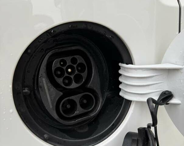 Белый Сеат Мии, объемом двигателя 0 л и пробегом 197 тыс. км за 8200 $, фото 42 на Automoto.ua