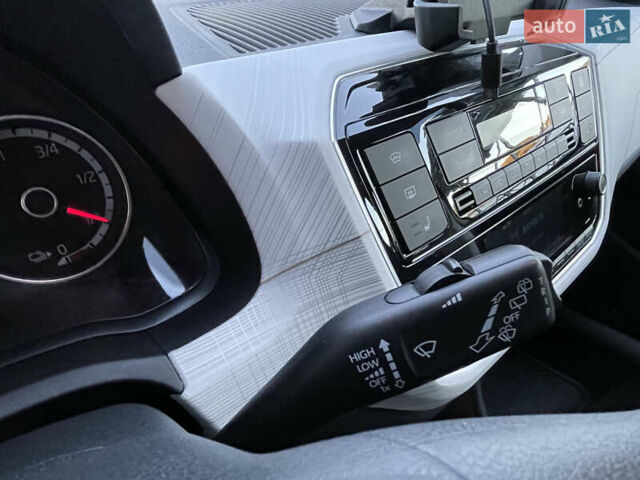 Чорний Сеат Mii, об'ємом двигуна 0 л та пробігом 103 тис. км за 9999 $, фото 27 на Automoto.ua