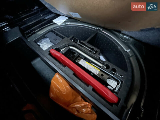 Чорний Сеат Mii, об'ємом двигуна 0 л та пробігом 103 тис. км за 9999 $, фото 32 на Automoto.ua