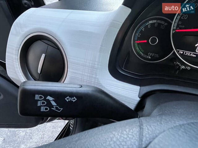 Чорний Сеат Mii, об'ємом двигуна 0 л та пробігом 103 тис. км за 9999 $, фото 28 на Automoto.ua