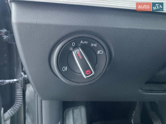 Чорний Сеат Mii, об'ємом двигуна 0 л та пробігом 103 тис. км за 9999 $, фото 24 на Automoto.ua