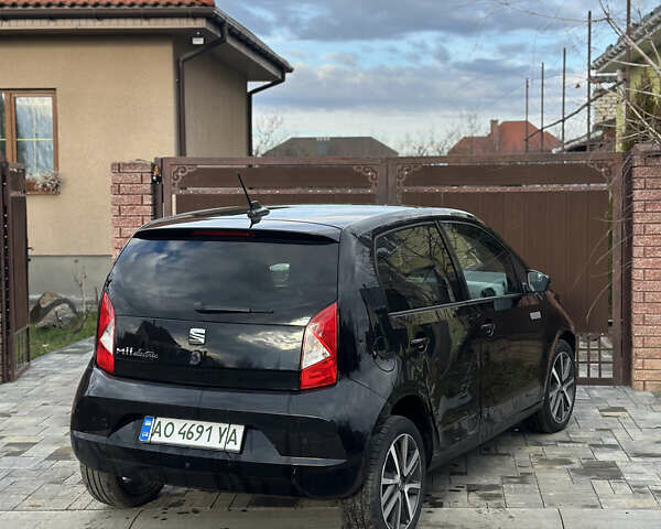 Черный Сеат Мии, объемом двигателя 0 л и пробегом 38 тыс. км за 9999 $, фото 5 на Automoto.ua