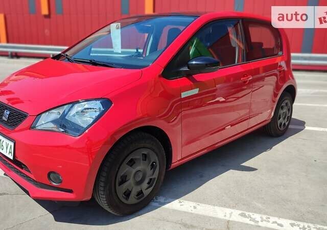 Червоний Сеат Mii, об'ємом двигуна 0 л та пробігом 7 тис. км за 15555 $, фото 49 на Automoto.ua