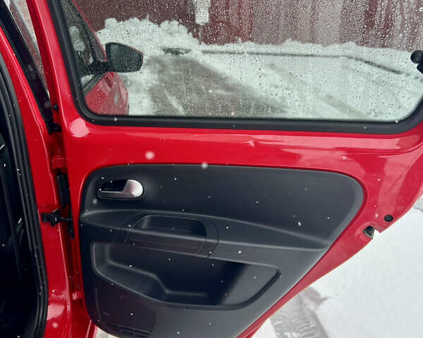 Красный Сеат Мии, объемом двигателя 0 л и пробегом 40 тыс. км за 11800 $, фото 21 на Automoto.ua