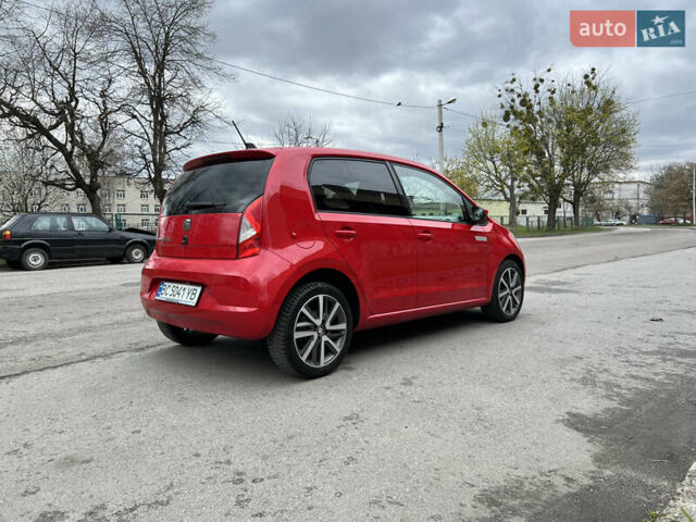 Красный Сеат Мии, объемом двигателя 0 л и пробегом 37 тыс. км за 12600 $, фото 4 на Automoto.ua