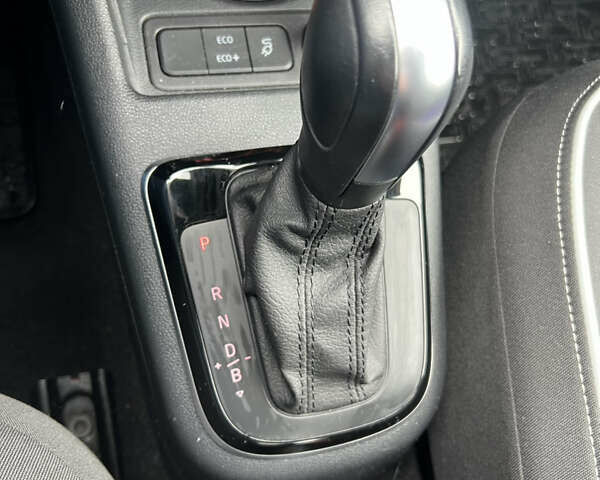 Красный Сеат Мии, объемом двигателя 0 л и пробегом 40 тыс. км за 11800 $, фото 15 на Automoto.ua