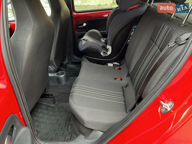 Червоний Сеат Mii, об'ємом двигуна 0 л та пробігом 39 тис. км за 12300 $, фото 25 на Automoto.ua