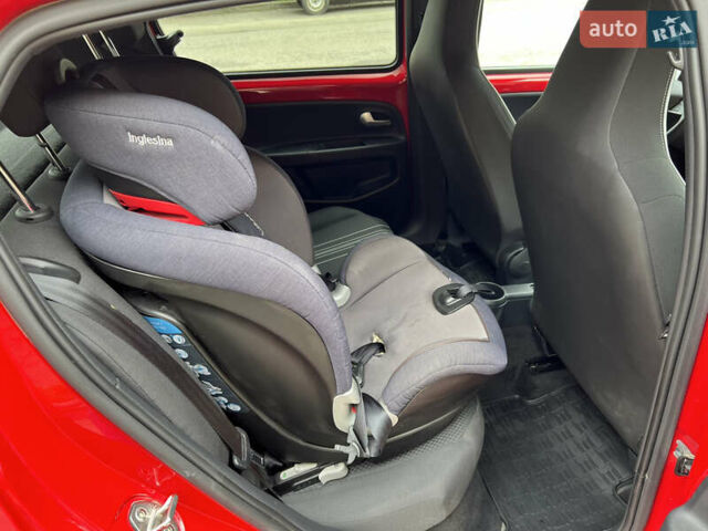 Червоний Сеат Mii, об'ємом двигуна 0 л та пробігом 39 тис. км за 12300 $, фото 28 на Automoto.ua