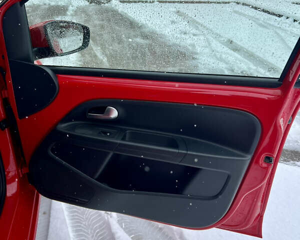 Красный Сеат Мии, объемом двигателя 0 л и пробегом 40 тыс. км за 11800 $, фото 23 на Automoto.ua