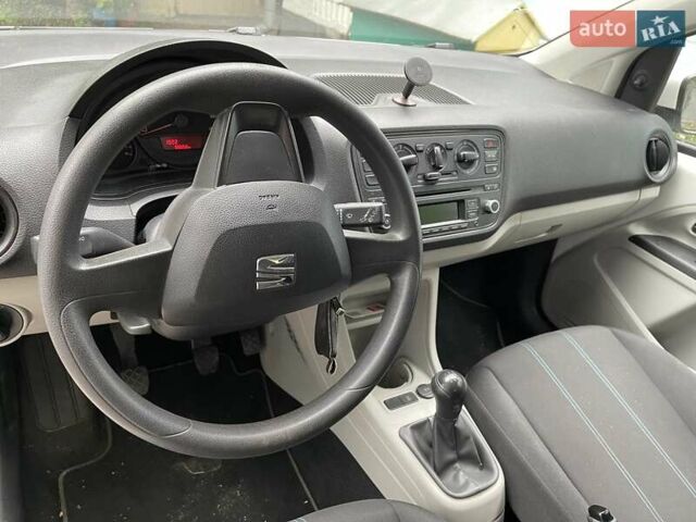 Сеат Мии, объемом двигателя 1 л и пробегом 65 тыс. км за 5200 $, фото 3 на Automoto.ua