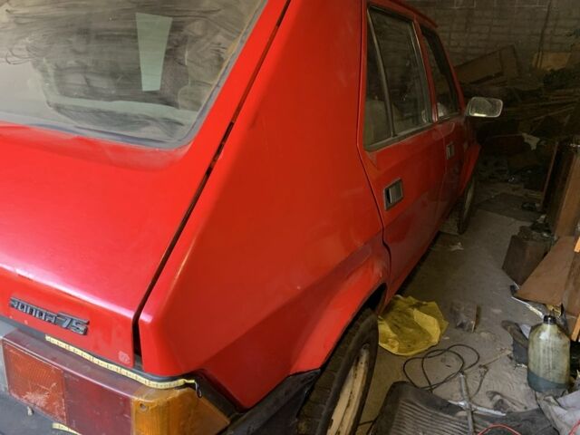 Красный Сеат Ронда, объемом двигателя 1.3 л и пробегом 3 тыс. км за 452 $, фото 1 на Automoto.ua