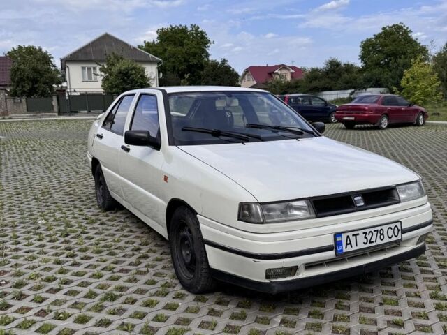 Белый Сеат Толедо, объемом двигателя 1.6 л и пробегом 500 тыс. км за 1450 $, фото 1 на Automoto.ua