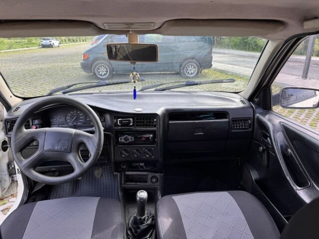 Белый Сеат Толедо, объемом двигателя 1.6 л и пробегом 500 тыс. км за 1450 $, фото 6 на Automoto.ua