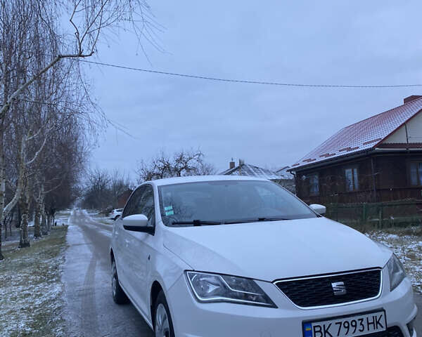Белый Сеат Толедо, объемом двигателя 1.6 л и пробегом 185 тыс. км за 7400 $, фото 8 на Automoto.ua