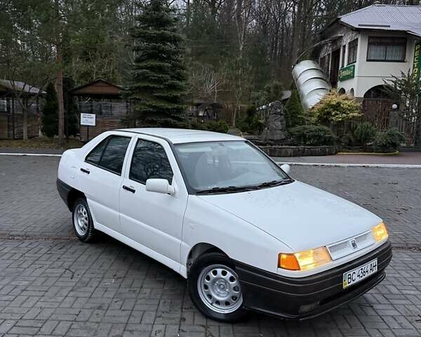 Белый Сеат Толедо, объемом двигателя 1.8 л и пробегом 300 тыс. км за 999 $, фото 6 на Automoto.ua