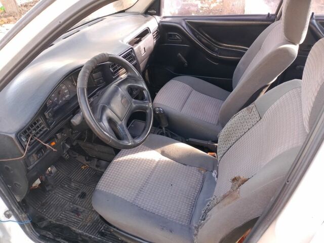 Белый Сеат Толедо, объемом двигателя 1.9 л и пробегом 370 тыс. км за 1200 $, фото 5 на Automoto.ua