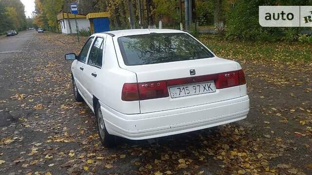 Білий Сеат Toledo, об'ємом двигуна 0 л та пробігом 400 тис. км за 1200 $, фото 10 на Automoto.ua