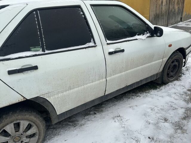 Белый Сеат Толедо, объемом двигателя 1.9 л и пробегом 200 тыс. км за 700 $, фото 2 на Automoto.ua