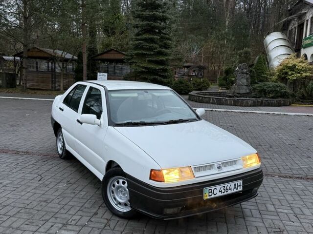 Белый Сеат Толедо, объемом двигателя 1.8 л и пробегом 300 тыс. км за 1100 $, фото 6 на Automoto.ua