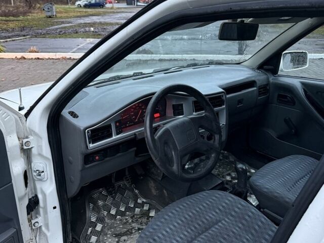 Белый Сеат Толедо, объемом двигателя 1.8 л и пробегом 300 тыс. км за 1100 $, фото 15 на Automoto.ua