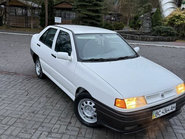 Белый Сеат Толедо, объемом двигателя 1.8 л и пробегом 300 тыс. км за 1100 $, фото 8 на Automoto.ua