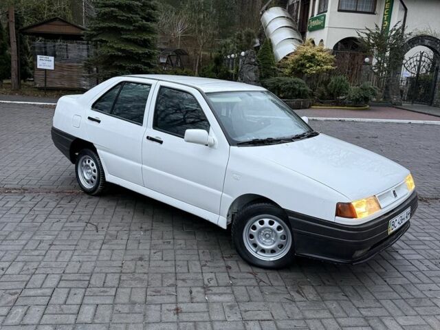 Белый Сеат Толедо, объемом двигателя 1.8 л и пробегом 300 тыс. км за 1100 $, фото 9 на Automoto.ua