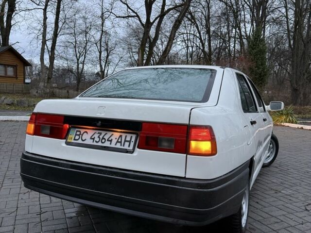 Белый Сеат Толедо, объемом двигателя 1.8 л и пробегом 300 тыс. км за 1100 $, фото 11 на Automoto.ua