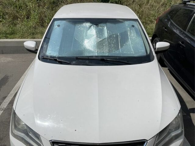 Білий Сеат Toledo, об'ємом двигуна 1.2 л та пробігом 140 тис. км за 3700 $, фото 3 на Automoto.ua
