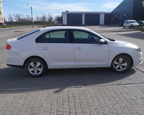 Білий Сеат Toledo, об'ємом двигуна 1.2 л та пробігом 203 тис. км за 5999 $, фото 3 на Automoto.ua