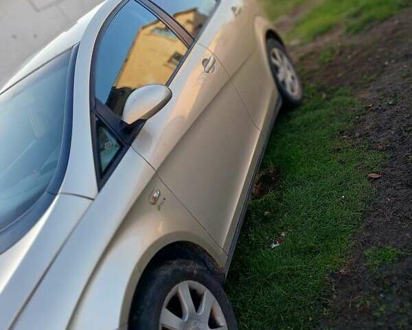 Бежевый Сеат Толедо, объемом двигателя 1.98 л и пробегом 268 тыс. км за 4600 $, фото 1 на Automoto.ua