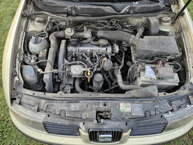 Бежевый Сеат Толедо, объемом двигателя 1.9 л и пробегом 350 тыс. км за 1500 $, фото 16 на Automoto.ua