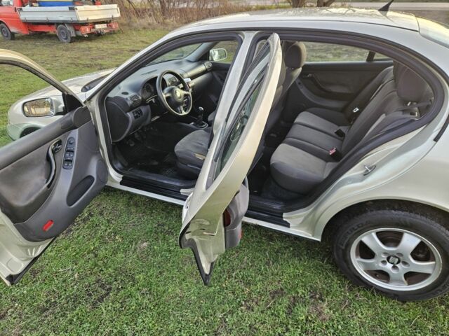 Бежевый Сеат Толедо, объемом двигателя 1.9 л и пробегом 350 тыс. км за 1500 $, фото 5 на Automoto.ua