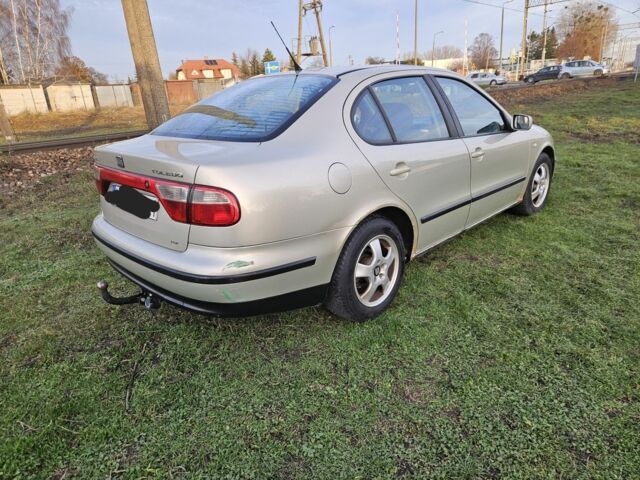 Бежевый Сеат Толедо, объемом двигателя 1.9 л и пробегом 350 тыс. км за 1500 $, фото 3 на Automoto.ua