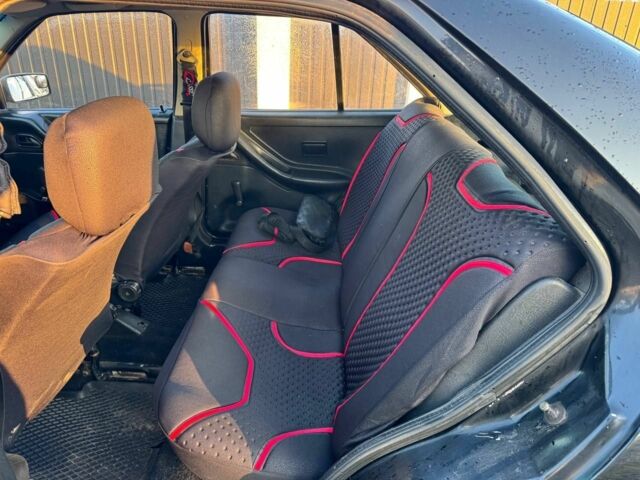 Черный Сеат Толедо, объемом двигателя 1.6 л и пробегом 150 тыс. км за 802 $, фото 4 на Automoto.ua