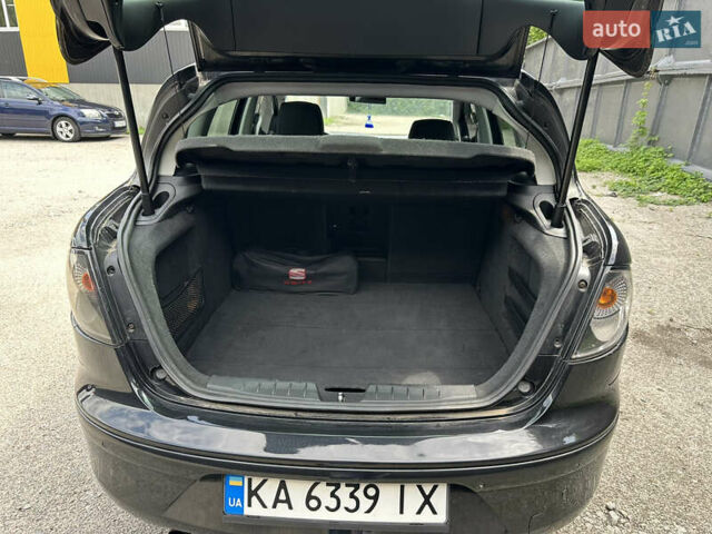 Чорний Сеат Toledo, об'ємом двигуна 1.97 л та пробігом 255 тис. км за 4999 $, фото 39 на Automoto.ua