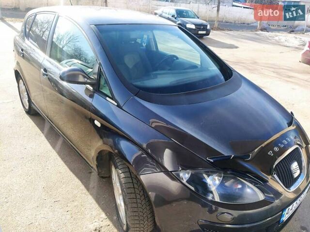 Чорний Сеат Toledo, об'ємом двигуна 1.6 л та пробігом 220 тис. км за 4800 $, фото 8 на Automoto.ua