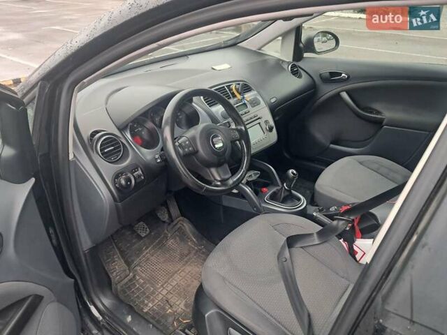 Черный Сеат Толедо, объемом двигателя 1.97 л и пробегом 330 тыс. км за 5300 $, фото 13 на Automoto.ua