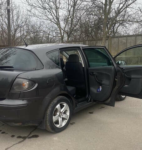 Чорний Сеат Toledo, об'ємом двигуна 1.6 л та пробігом 370 тис. км за 4800 $, фото 9 на Automoto.ua
