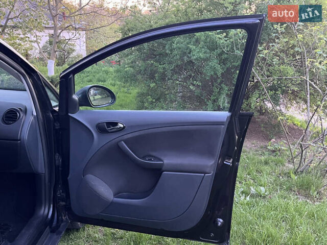 Чорний Сеат Toledo, об'ємом двигуна 1.6 л та пробігом 222 тис. км за 4699 $, фото 21 на Automoto.ua