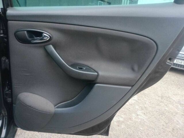 Чорний Сеат Toledo, об'ємом двигуна 1.6 л та пробігом 305 тис. км за 4990 $, фото 16 на Automoto.ua