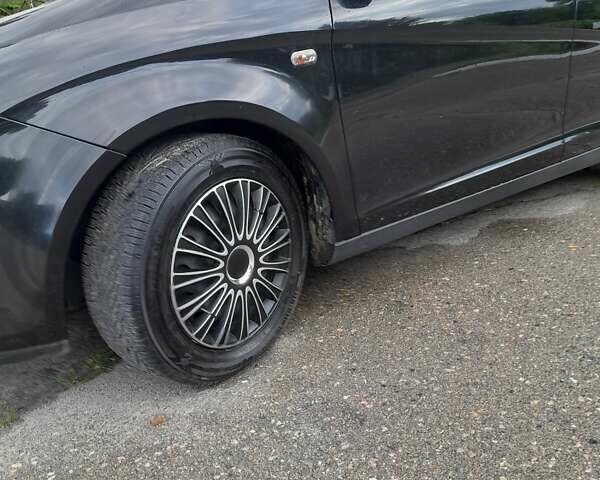 Черный Сеат Толедо, объемом двигателя 1.6 л и пробегом 202 тыс. км за 5000 $, фото 18 на Automoto.ua