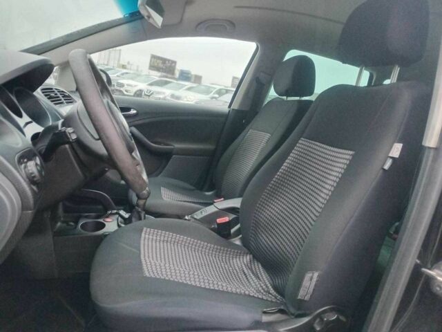 Чорний Сеат Toledo, об'ємом двигуна 1.6 л та пробігом 305 тис. км за 4990 $, фото 10 на Automoto.ua