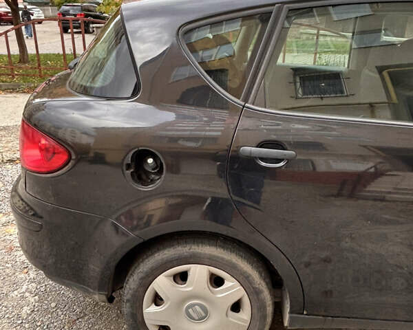 Сеат Толедо 2008 в Ивано-Франковске на Automoto.ua Черный Сеат Толедо, объемом двигателя 1.9 л и пробегом 343 тыс. км за 4200 $, фото 8 на Automoto.ua