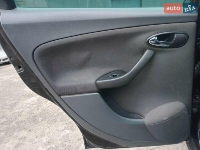 Черный Сеат Толедо, объемом двигателя 1.6 л и пробегом 305 тыс. км за 4990 $, фото 15 на Automoto.ua