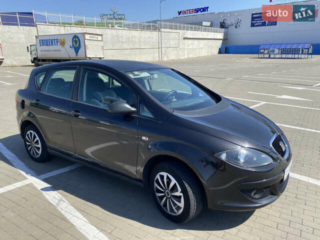 Чорний Сеат Toledo, об'ємом двигуна 1.6 л та пробігом 317 тис. км за 4000 $, фото 3 на Automoto.ua