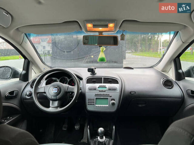 Чорний Сеат Toledo, об'ємом двигуна 1.6 л та пробігом 230 тис. км за 4900 $, фото 20 на Automoto.ua